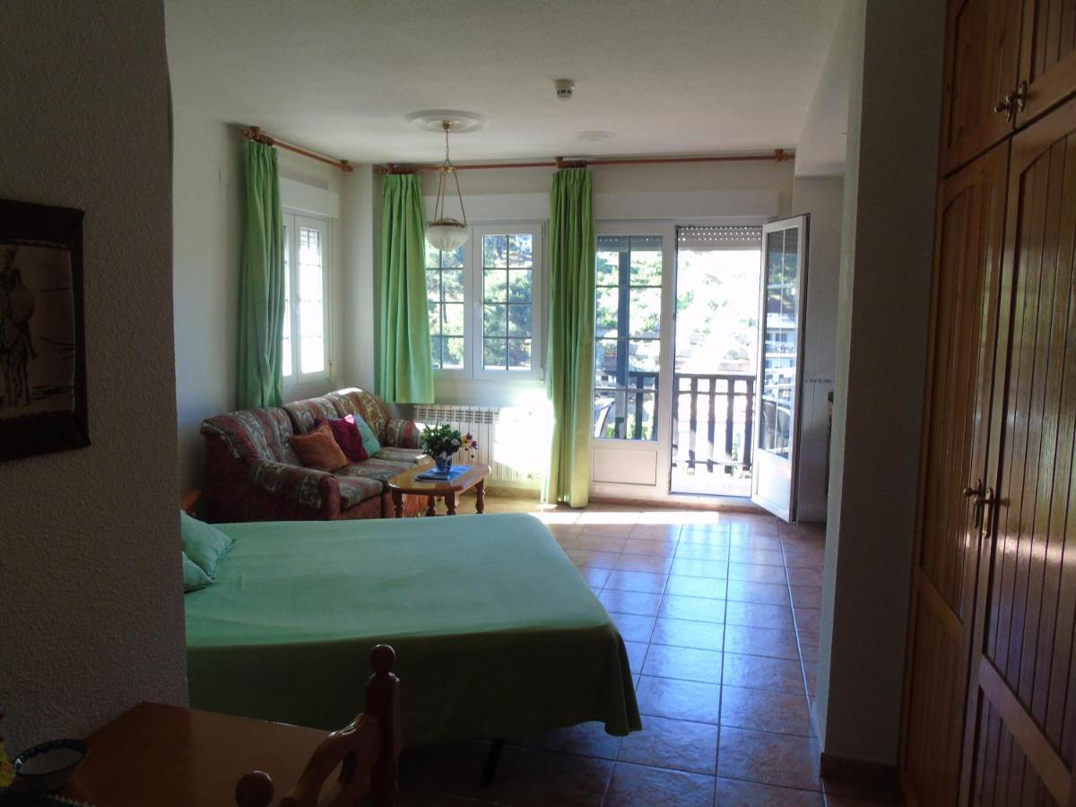 Apartamentos Turísticos Cumbres Verdes La Zubia  Bagian luar foto