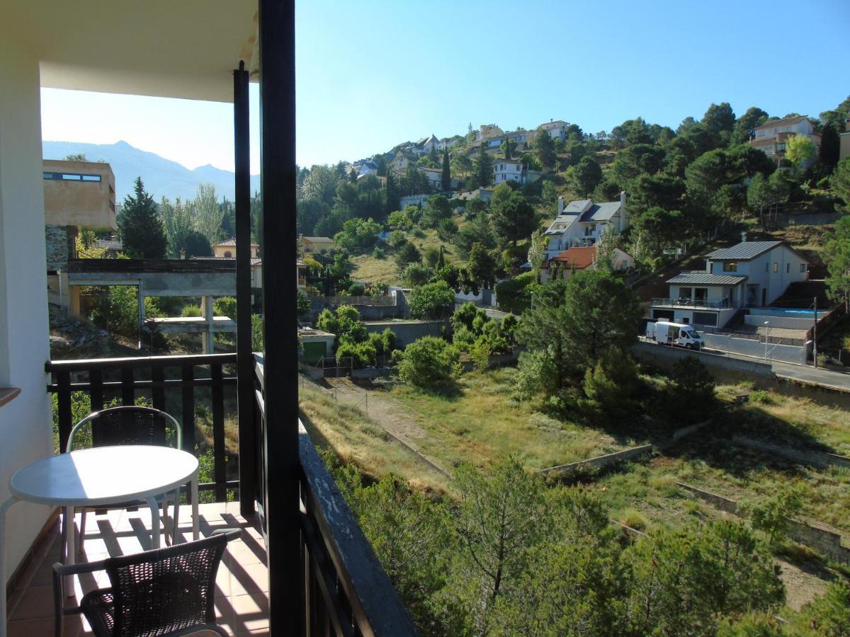 Apartamentos Turísticos Cumbres Verdes La Zubia  Bagian luar foto
